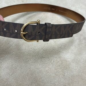 Michael Kors belt